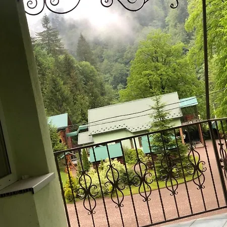 Inn Туристичний Комплекс 